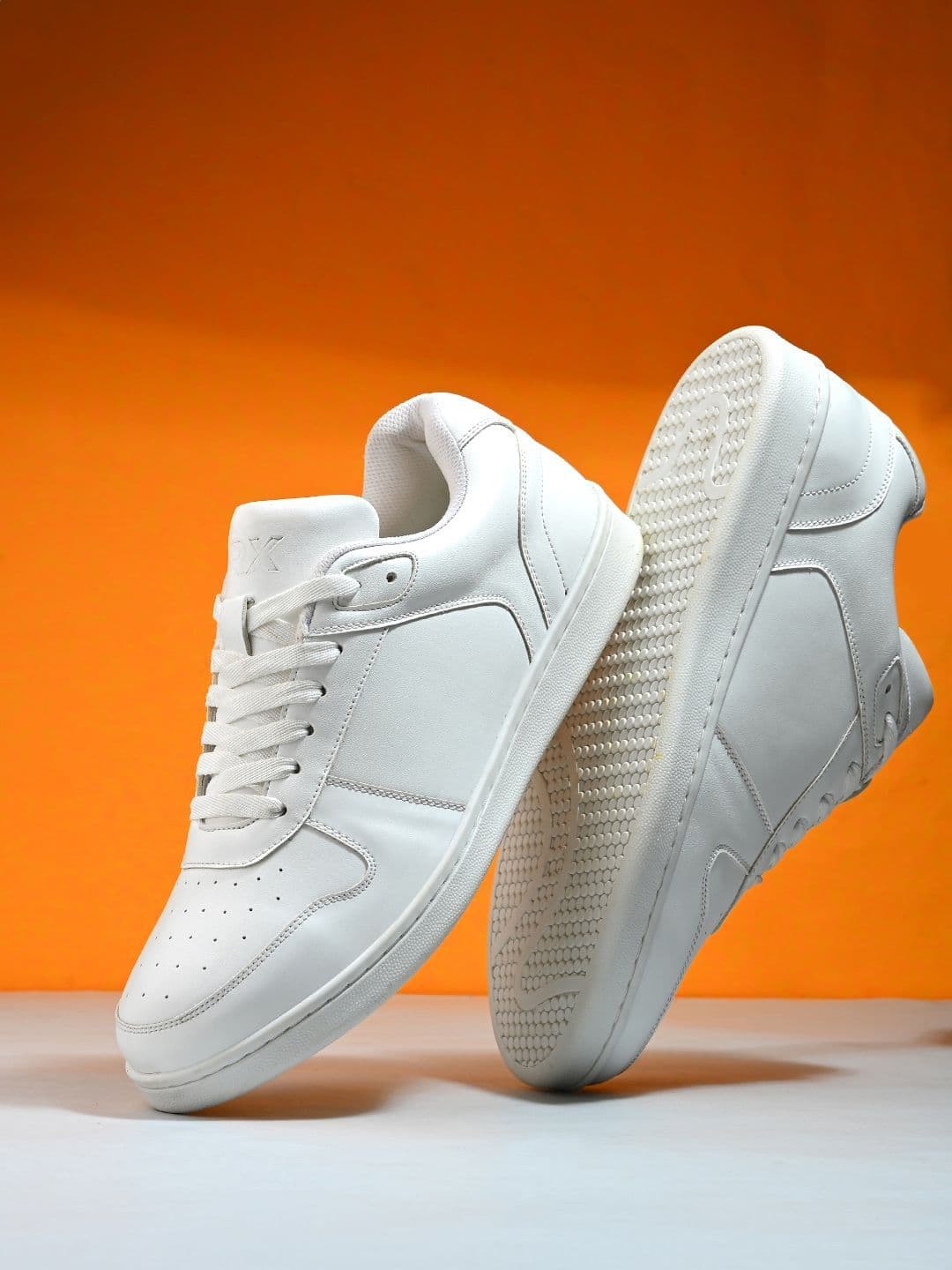 HRX by Hrithik Roshan Solid Unisex Sneakers